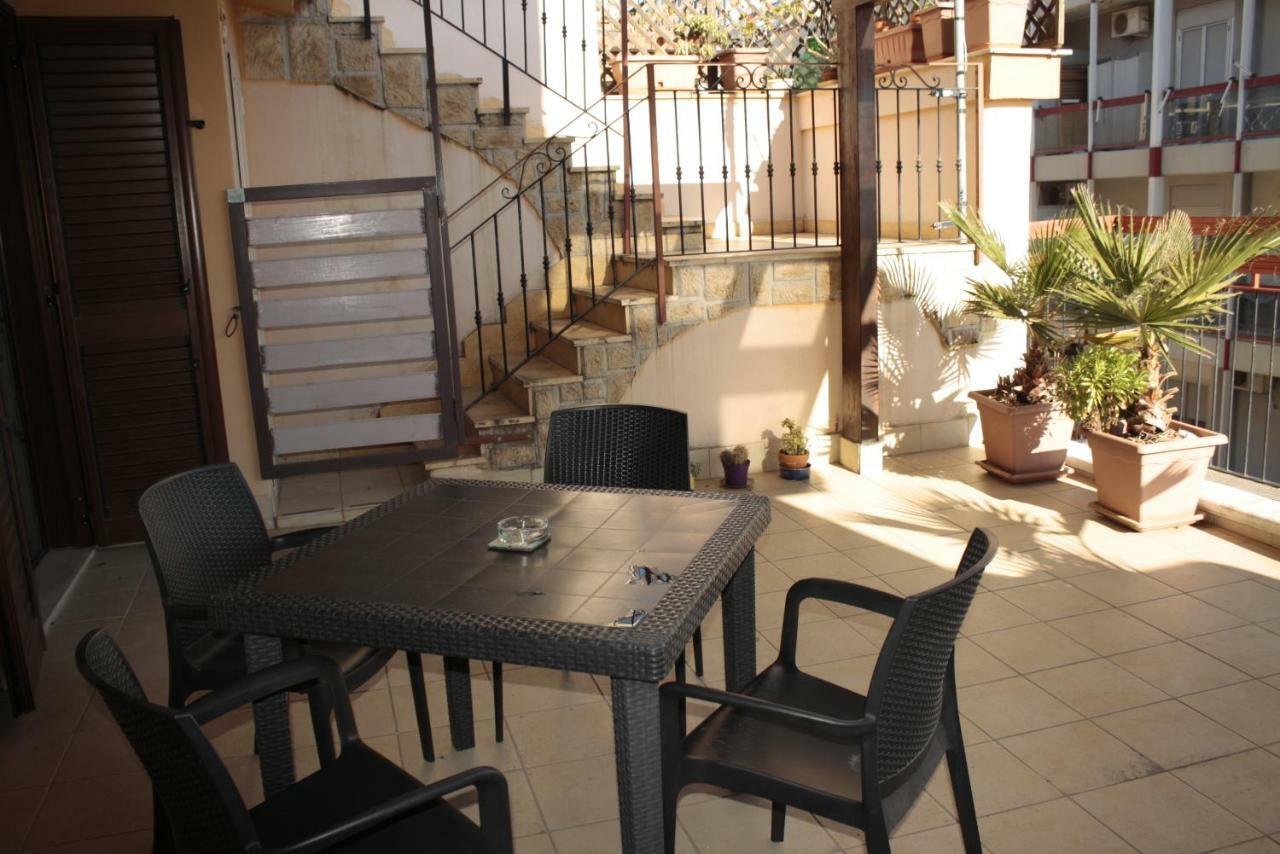 Casa-B&B Bouganville Attico 85 Mq Barletta Zewnętrze zdjęcie